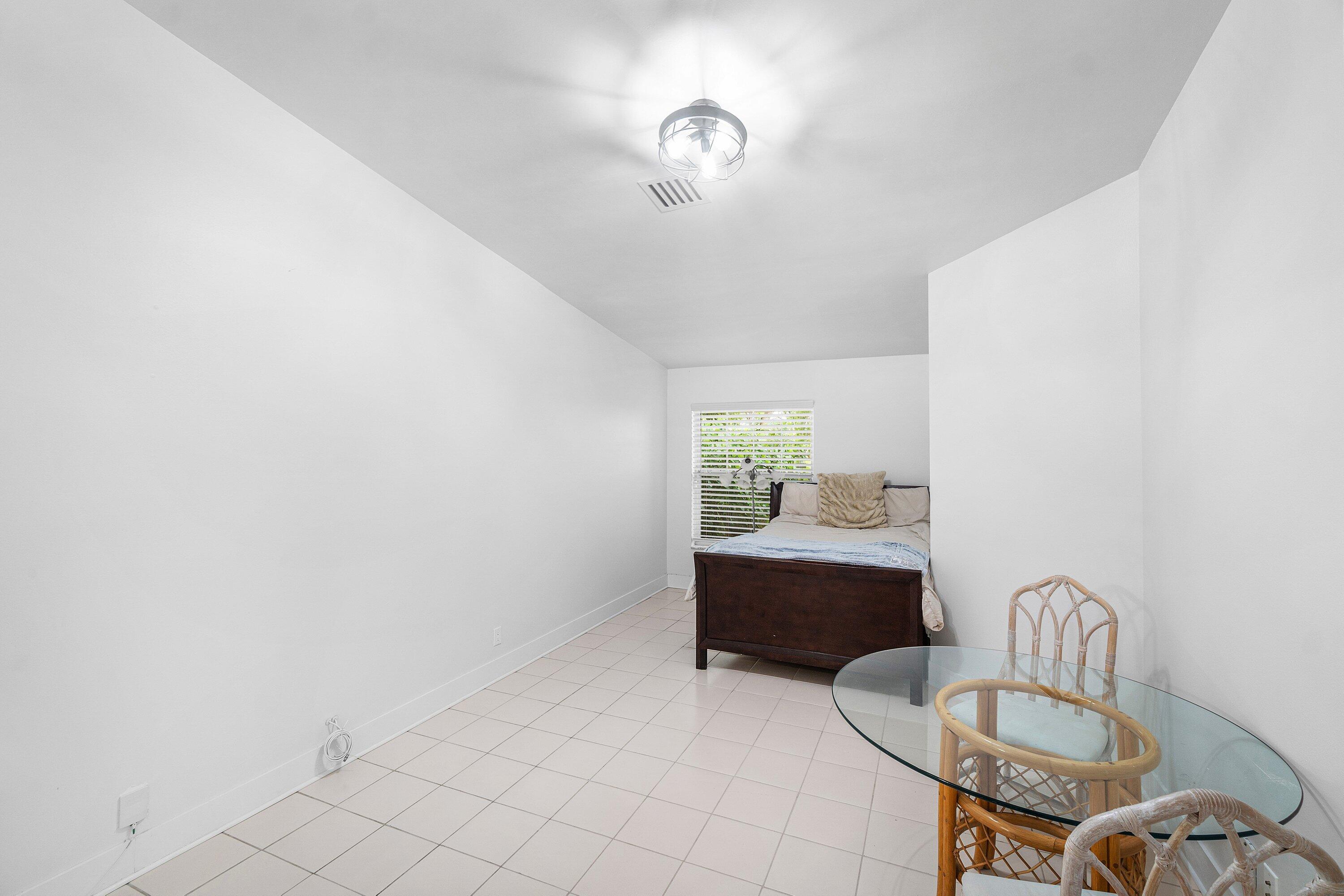 BOYNTON LAKES 6 - Residential