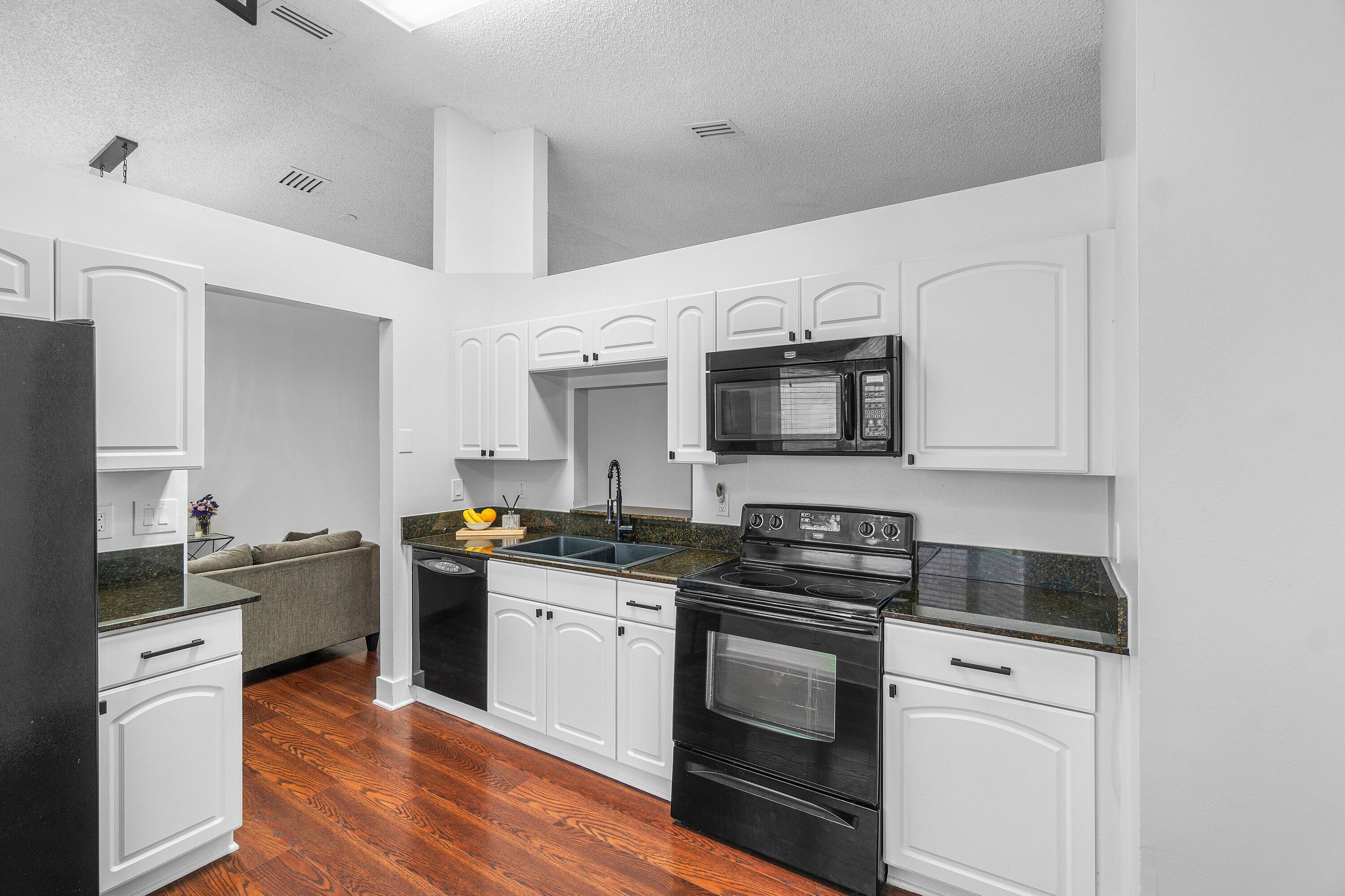 BOYNTON LAKES 6 - Residential