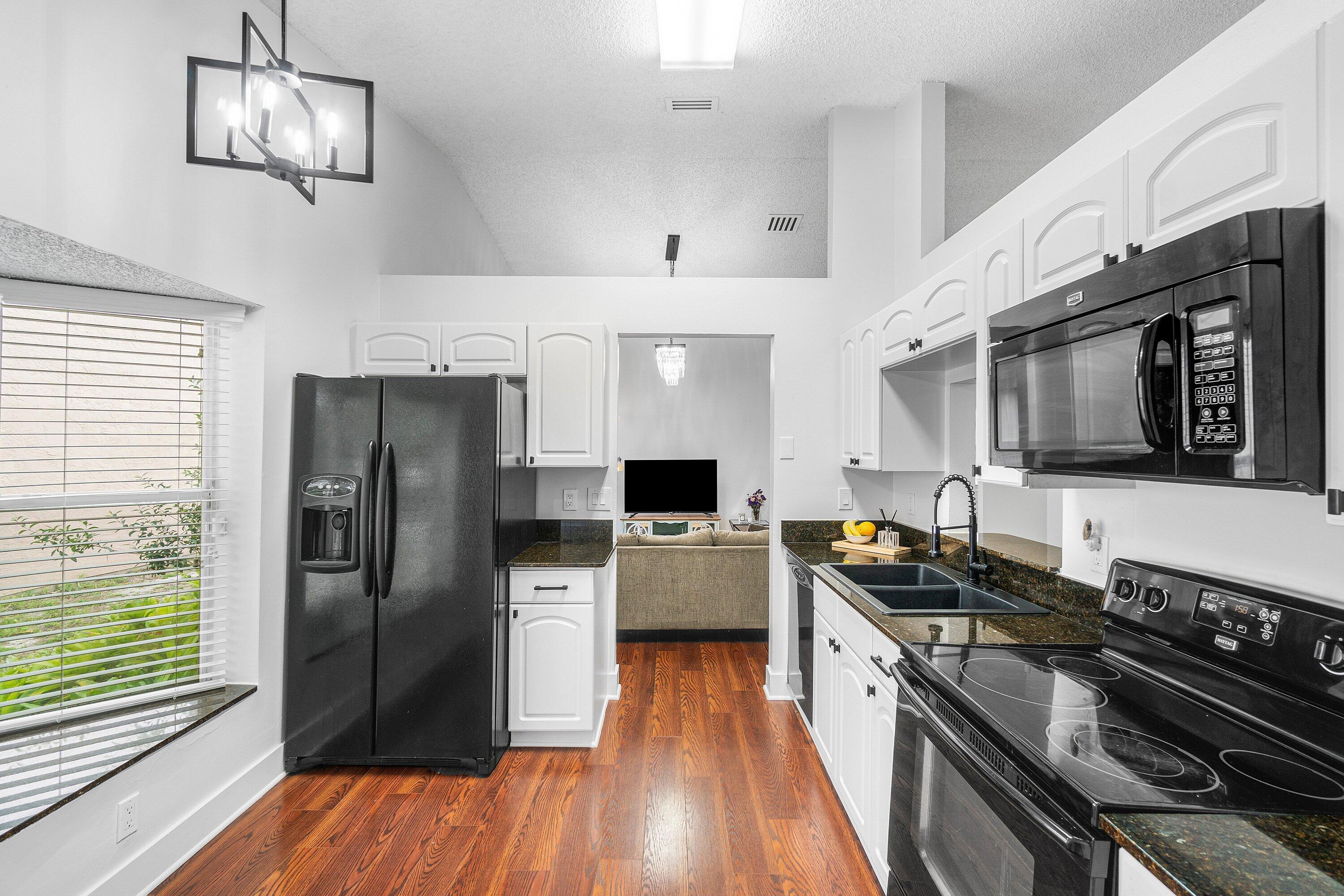 BOYNTON LAKES 6 - Residential