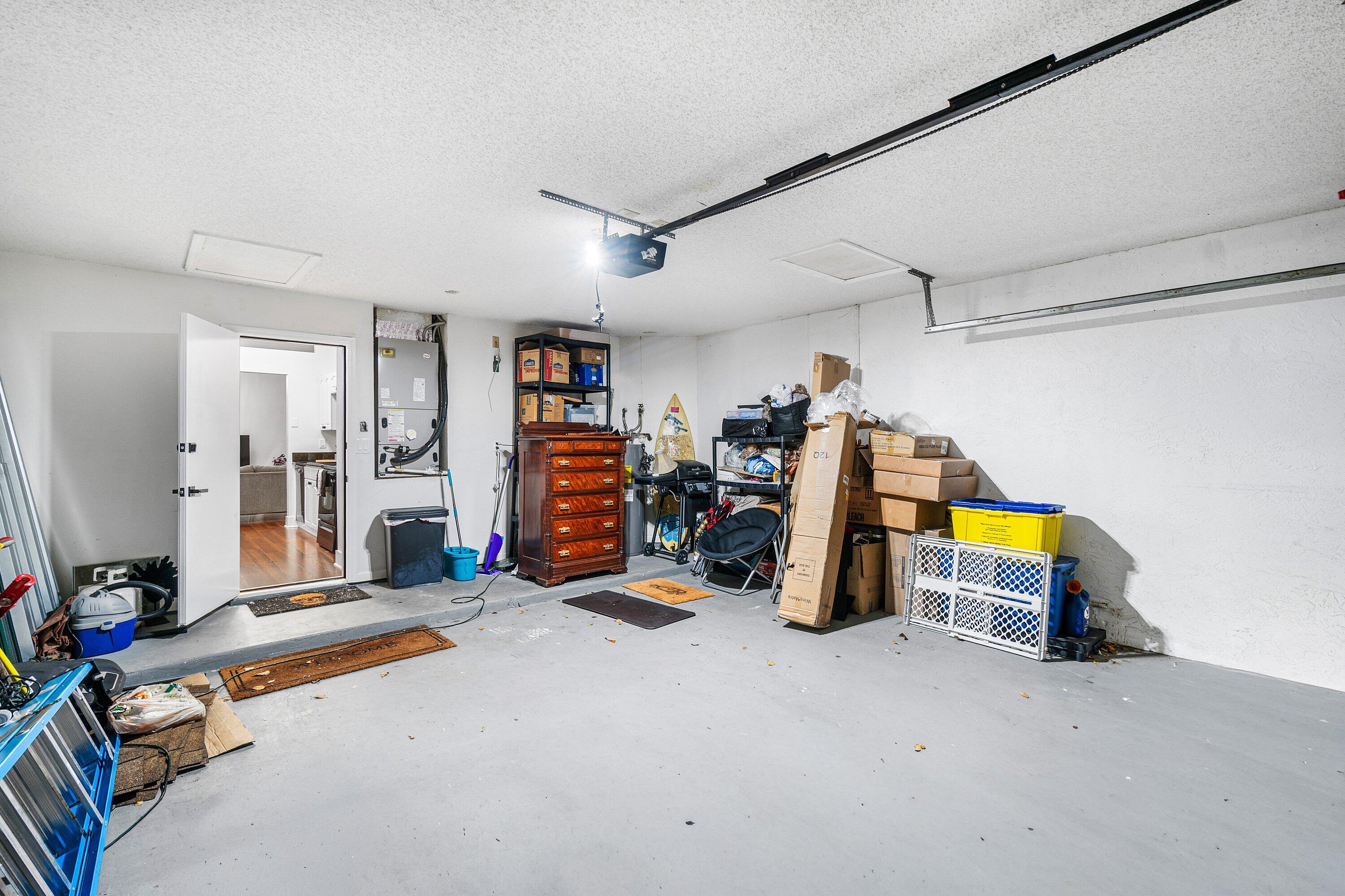 BOYNTON LAKES 6 - Residential