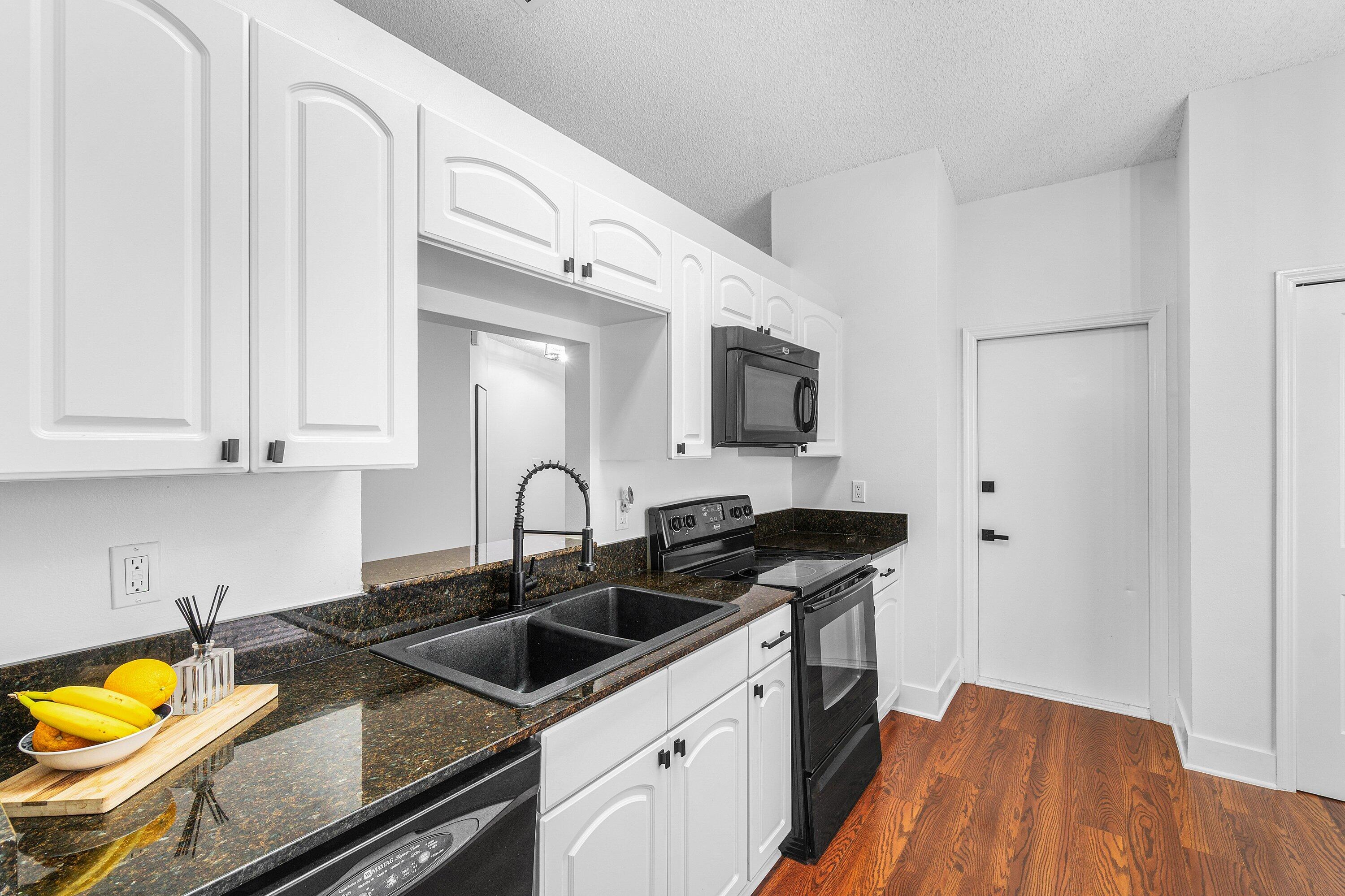 BOYNTON LAKES 6 - Residential