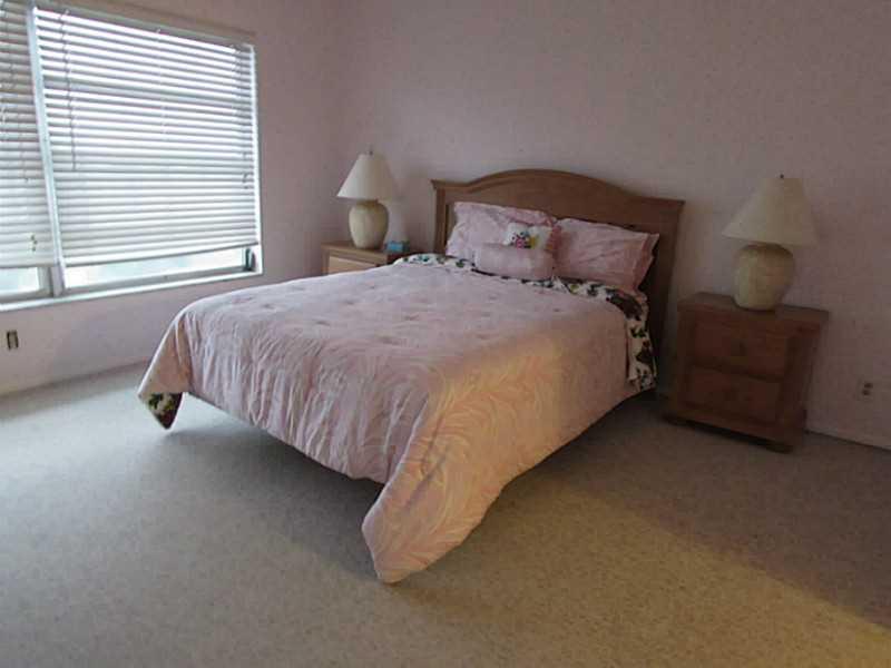 PALM AIRE COUNTRY CLUB - Residential Lease