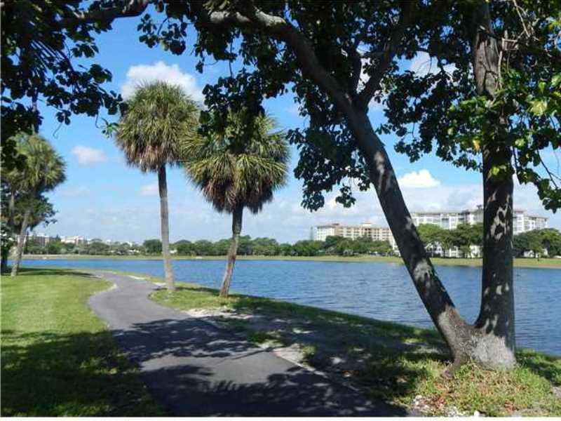 PALM AIRE COUNTRY CLUB - Residential Lease