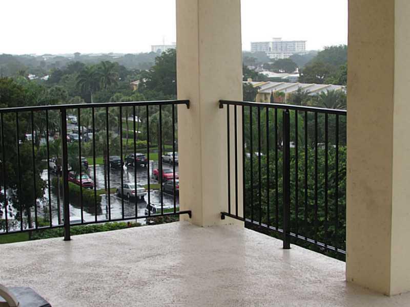 PALM AIRE COUNTRY CLUB - Residential Lease