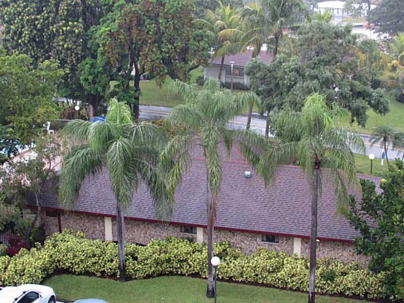 PALM AIRE COUNTRY CLUB - Residential Lease