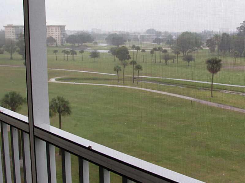 PALM AIRE COUNTRY CLUB - Residential Lease