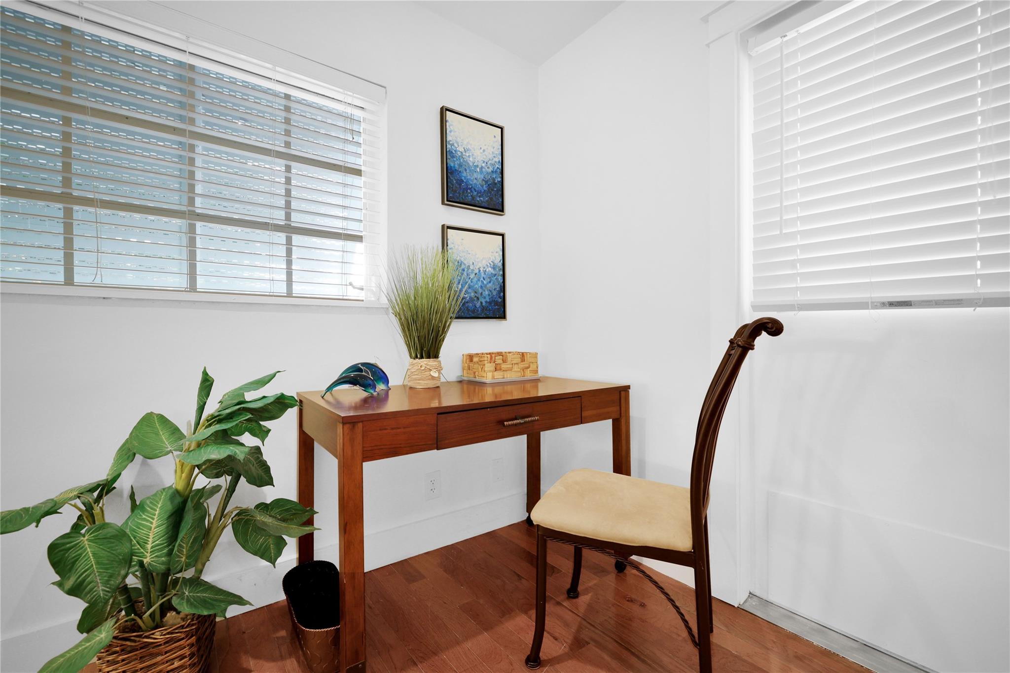 The Cove 32-48 B - Residential