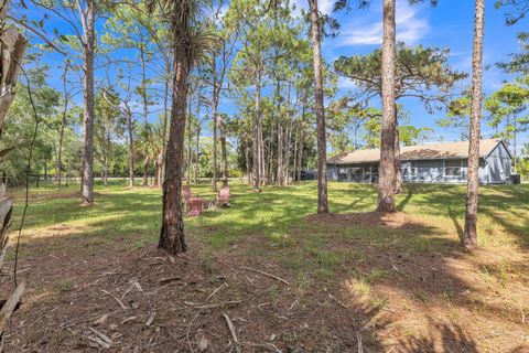 A home in Loxahatchee