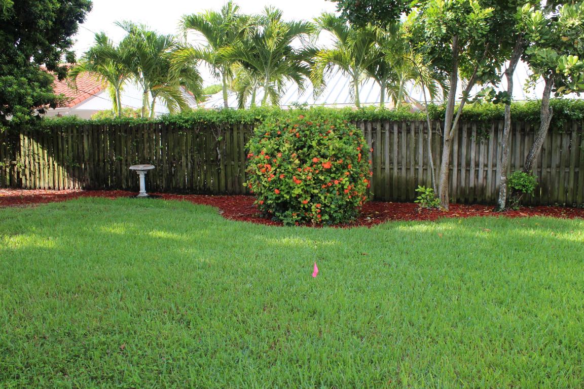 BOCA RATON SQUARE UNIT 8 - Residential Lease