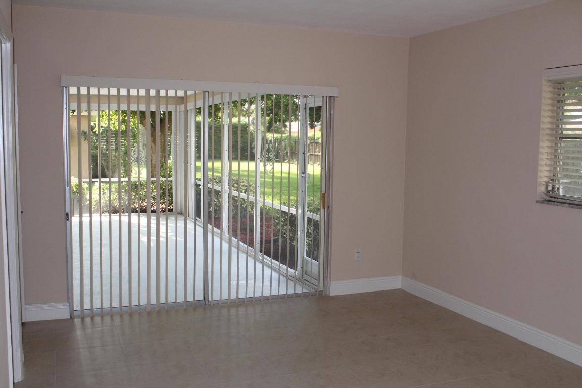 BOCA RATON SQUARE UNIT 8 - Residential Lease