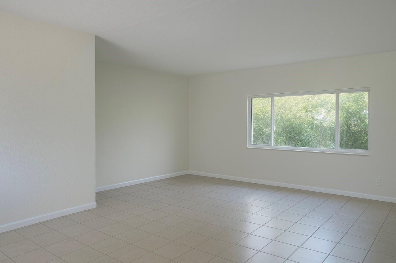 Victoria Park Garden Cond - Residential Lease