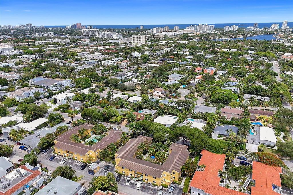 Photo of 729 NE 16th Ave #729D, Fort Lauderdale, FL 33304 (MLS # F10540508)