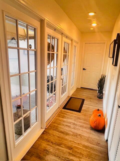 MID-RIVERS YACHT AND COUN - Residential