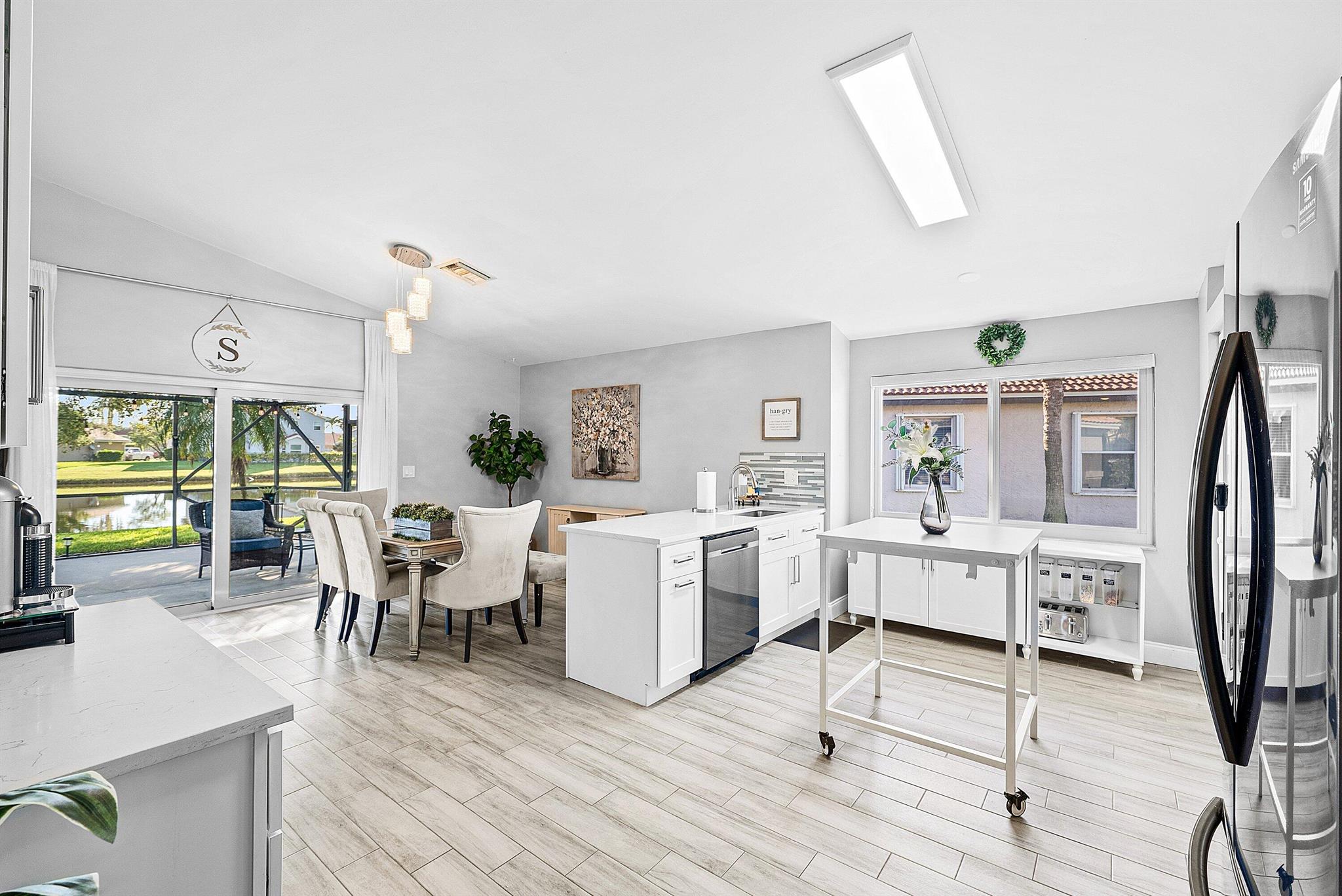 RAINBOW LAKES TR E - Residential