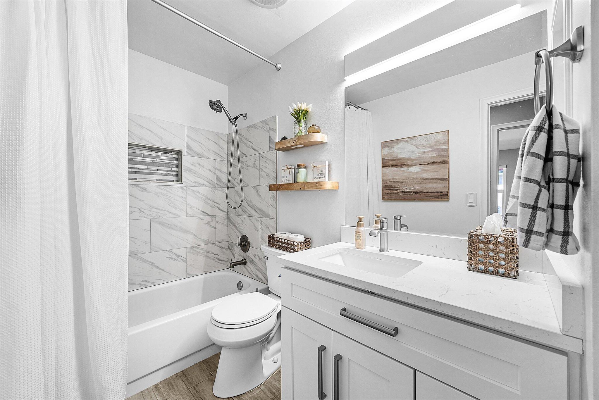 RAINBOW LAKES TR E - Residential