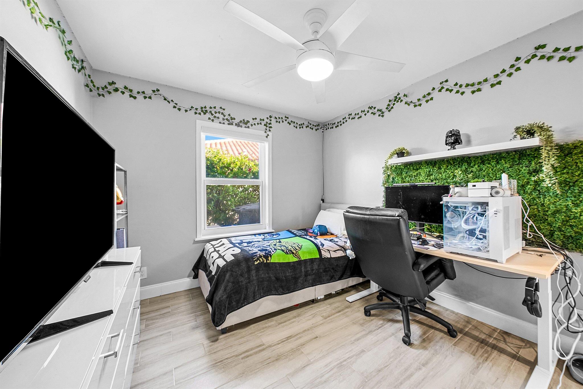 RAINBOW LAKES TR E - Residential