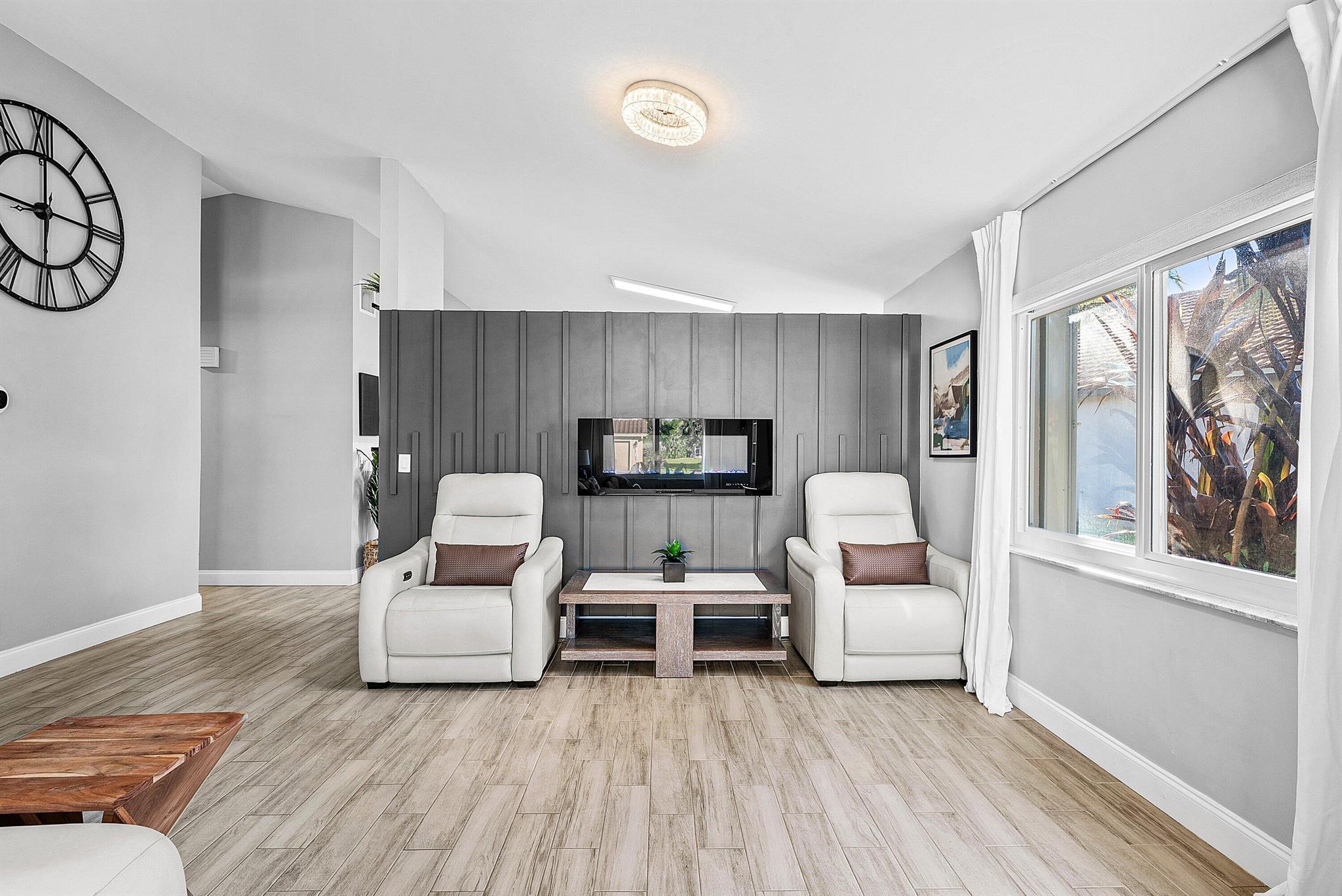 RAINBOW LAKES TR E - Residential