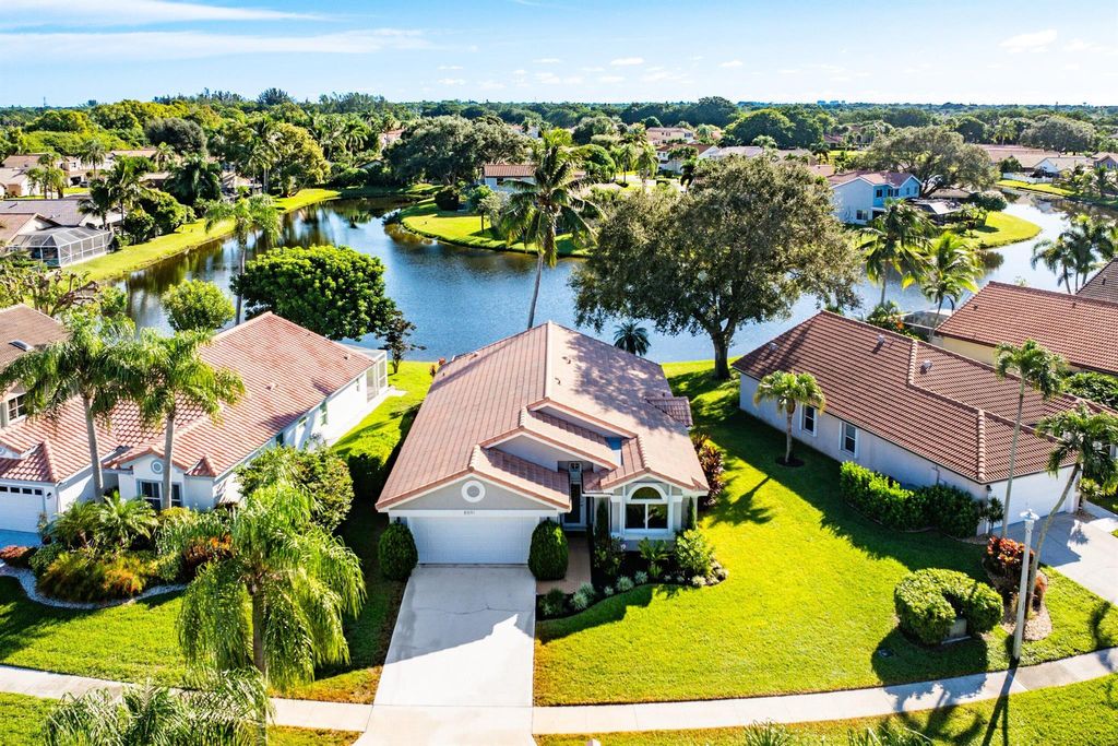 Photo of 8591 Tourmaline Boulevard, Boynton Beach, FL 33472 (MLS # R11135214)