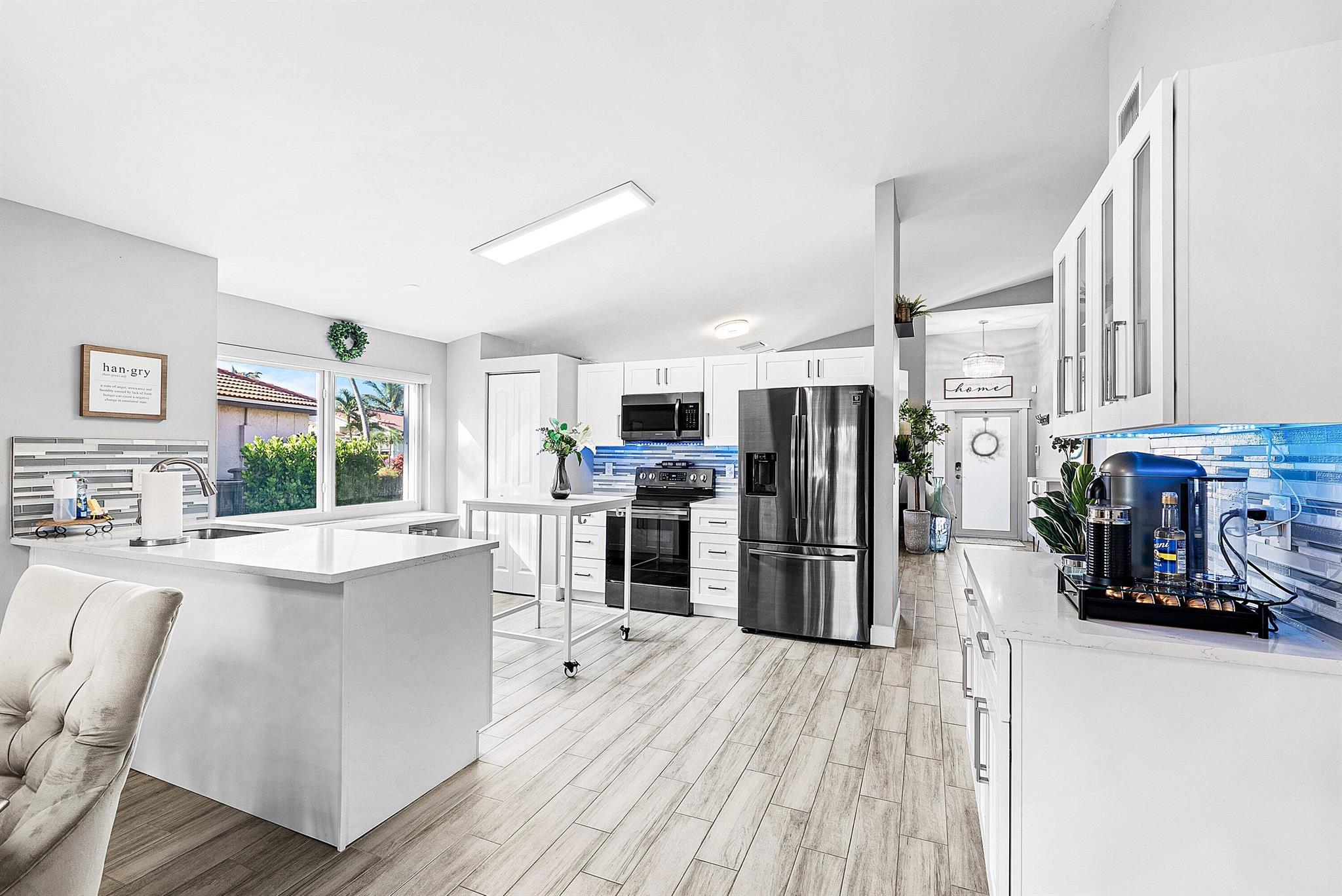 RAINBOW LAKES TR E - Residential