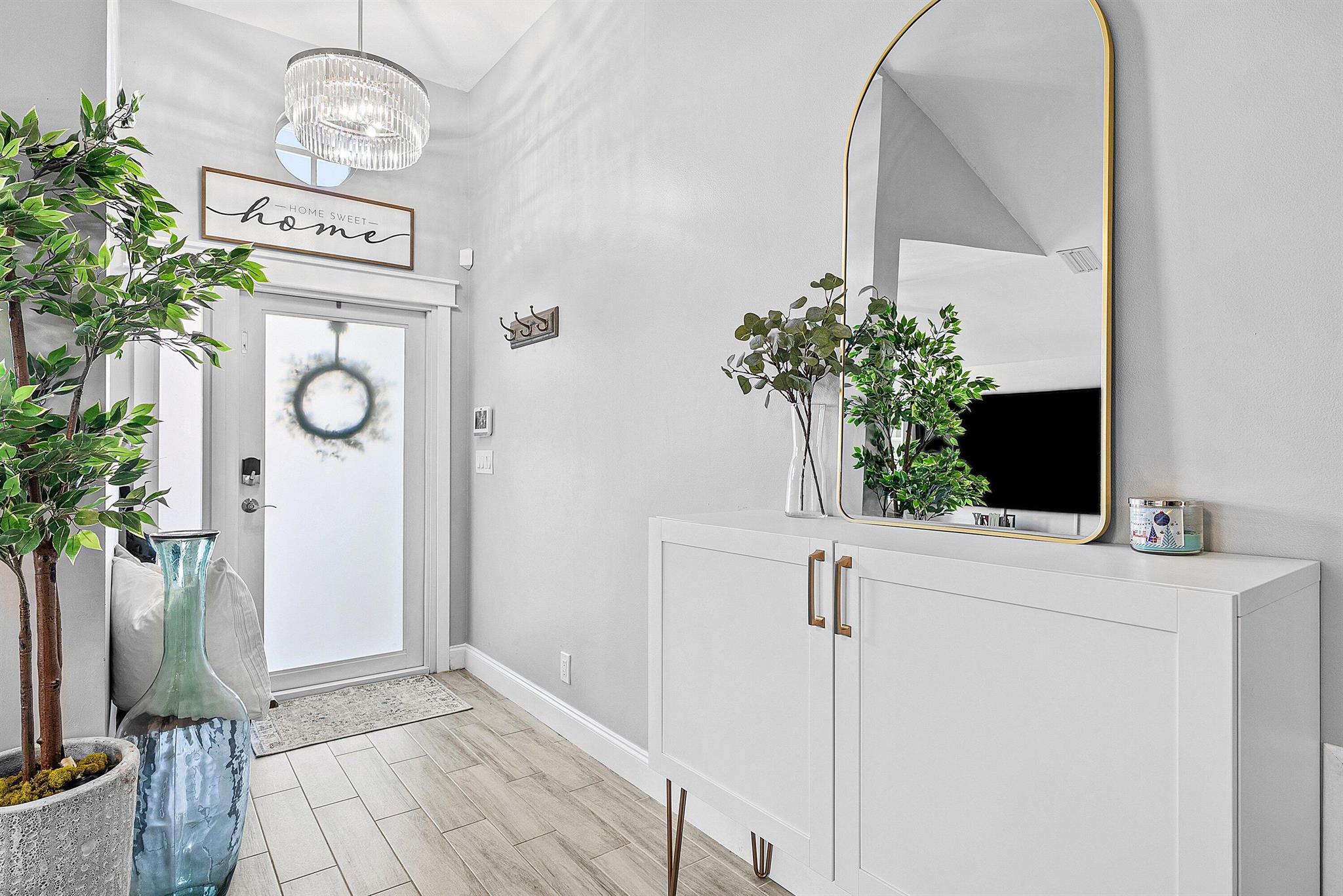 RAINBOW LAKES TR E - Residential