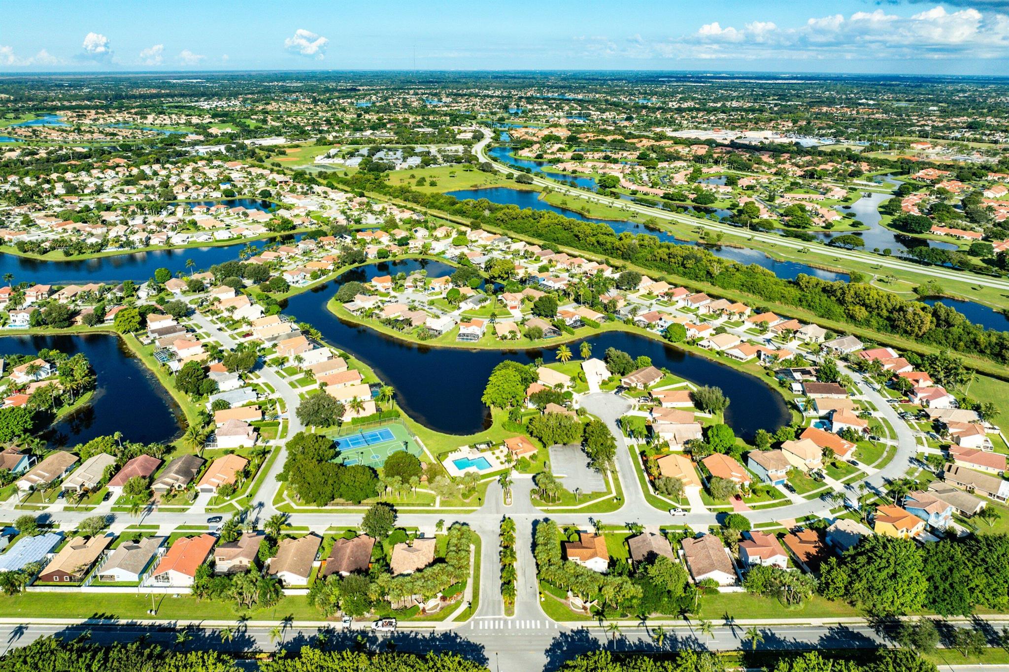 RAINBOW LAKES TR E - Residential