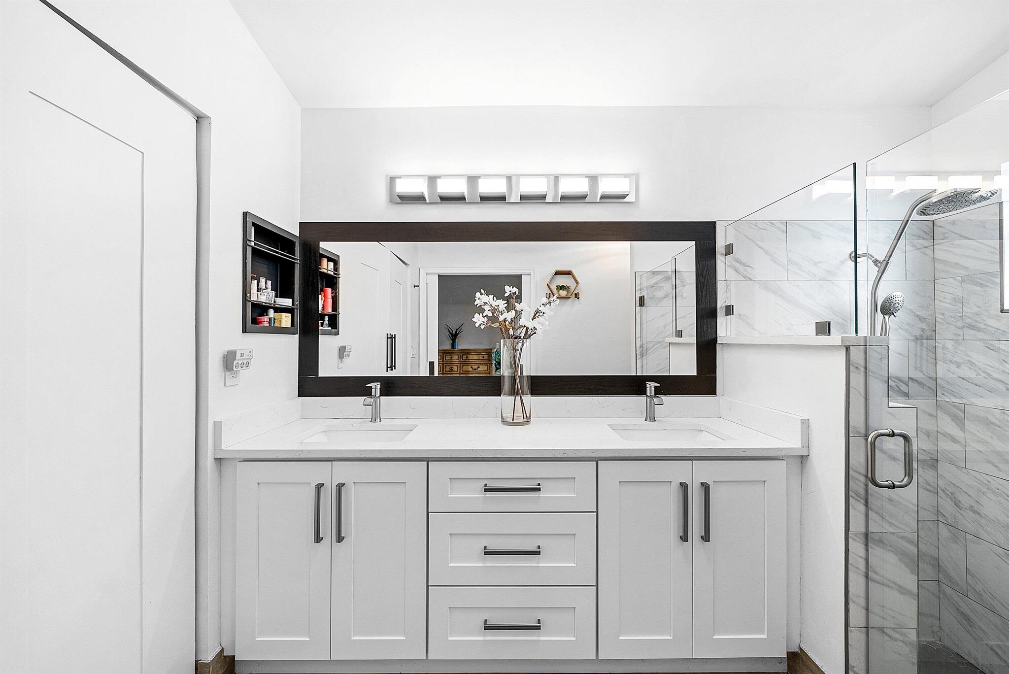 RAINBOW LAKES TR E - Residential