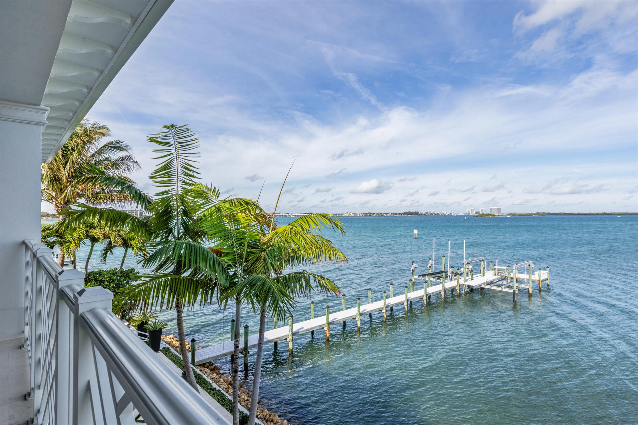 PINE POINT - Residential