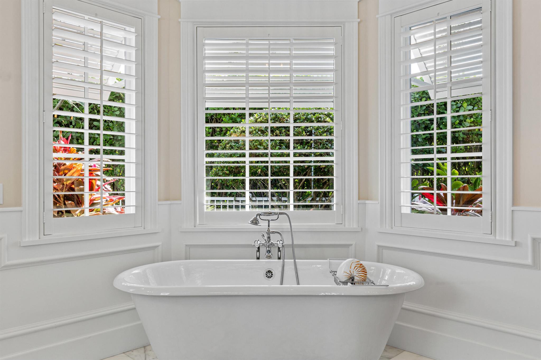 PINE POINT - Residential