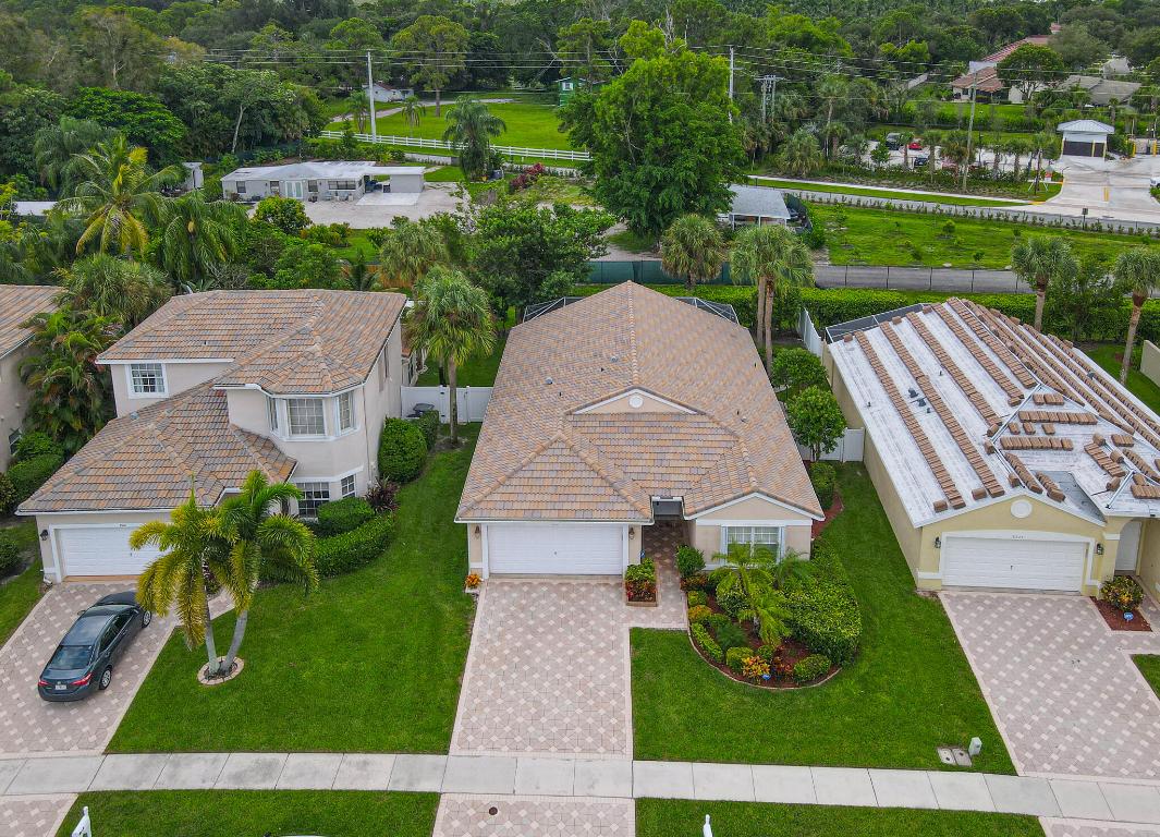 GATEWAY PALMS - Residential