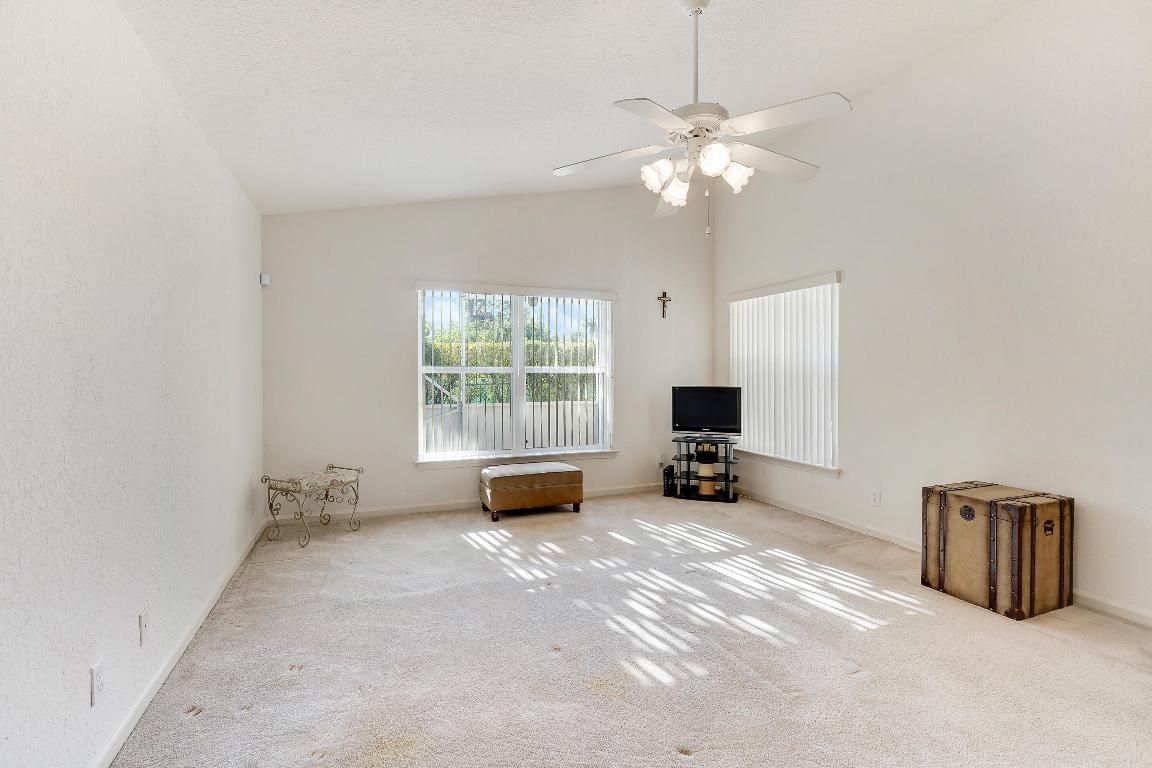 GATEWAY PALMS - Residential