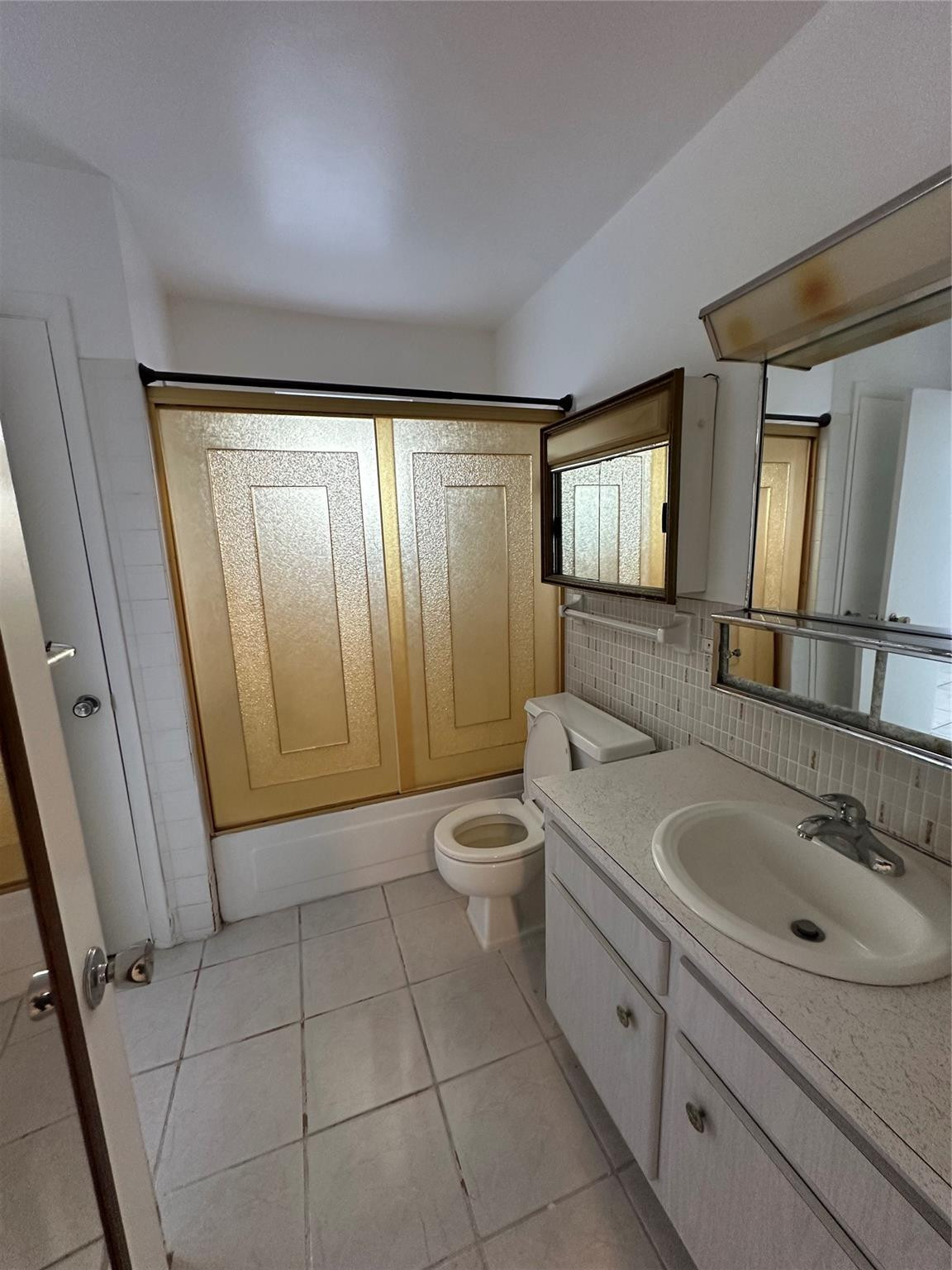 348 S Federal Highway 2