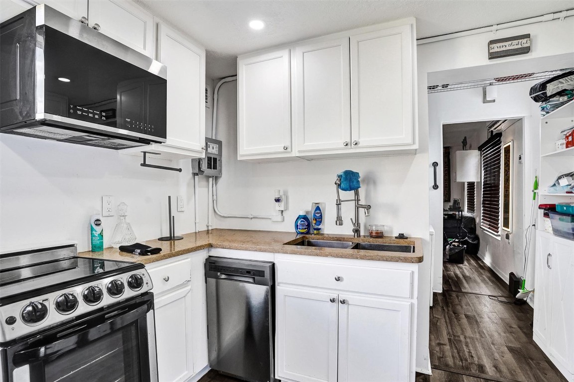 Crystal Lake 4th - Residential