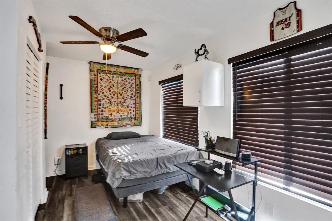 Crystal Lake 4th - Residential