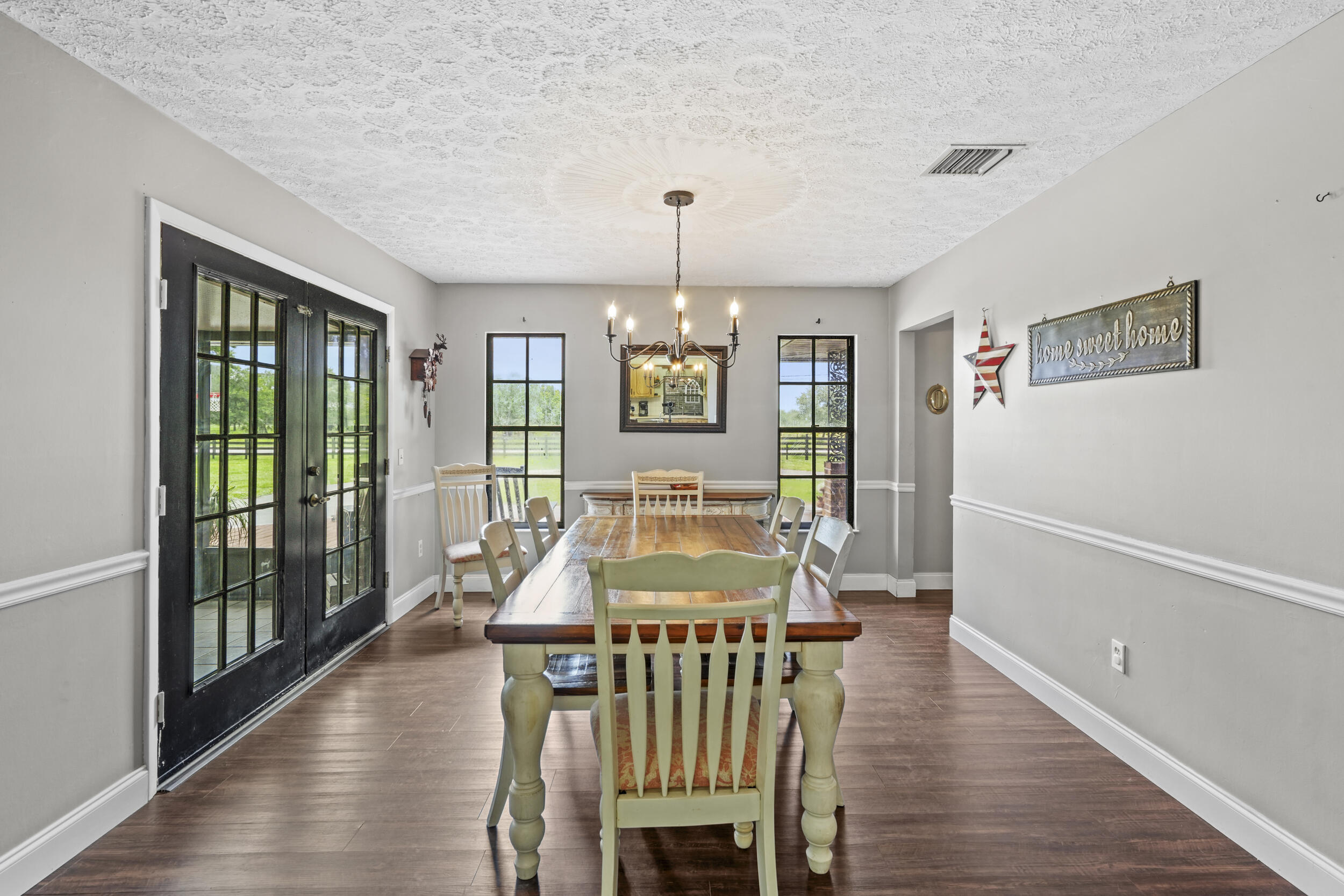METES AND BOUNDS - Residential