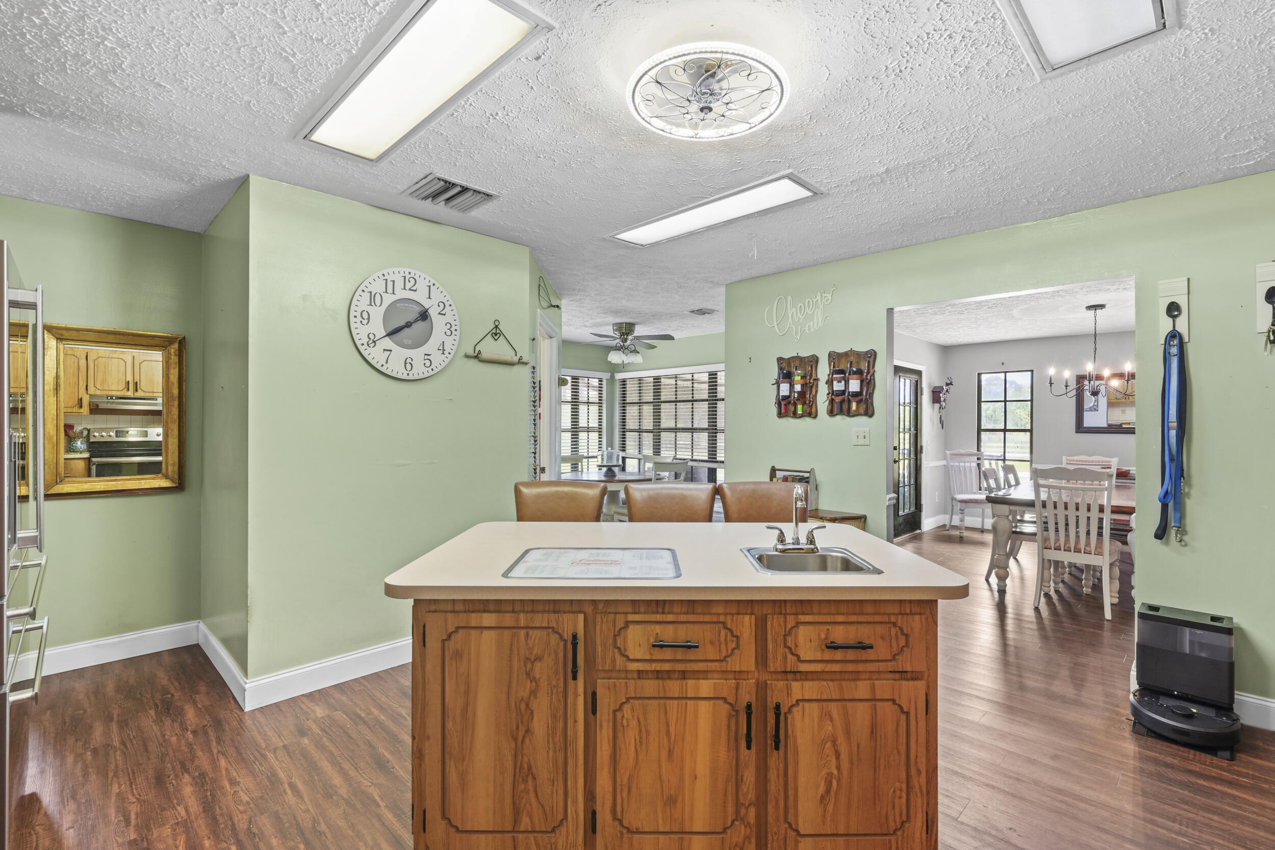 METES AND BOUNDS - Residential