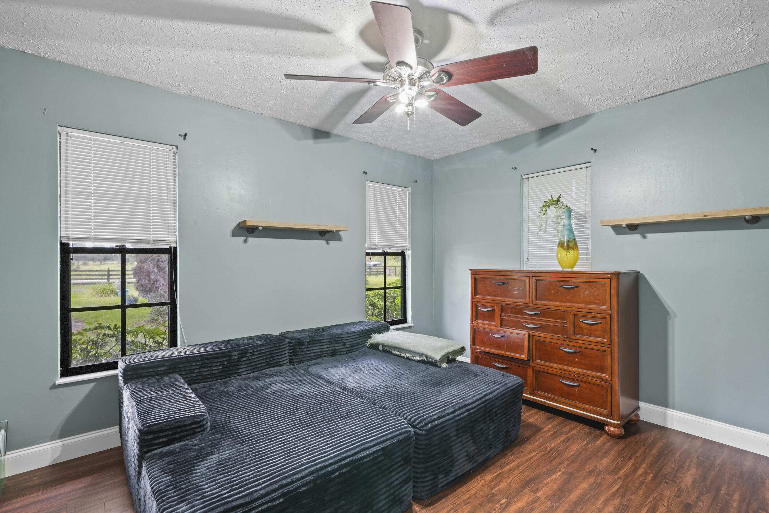 METES AND BOUNDS - Residential