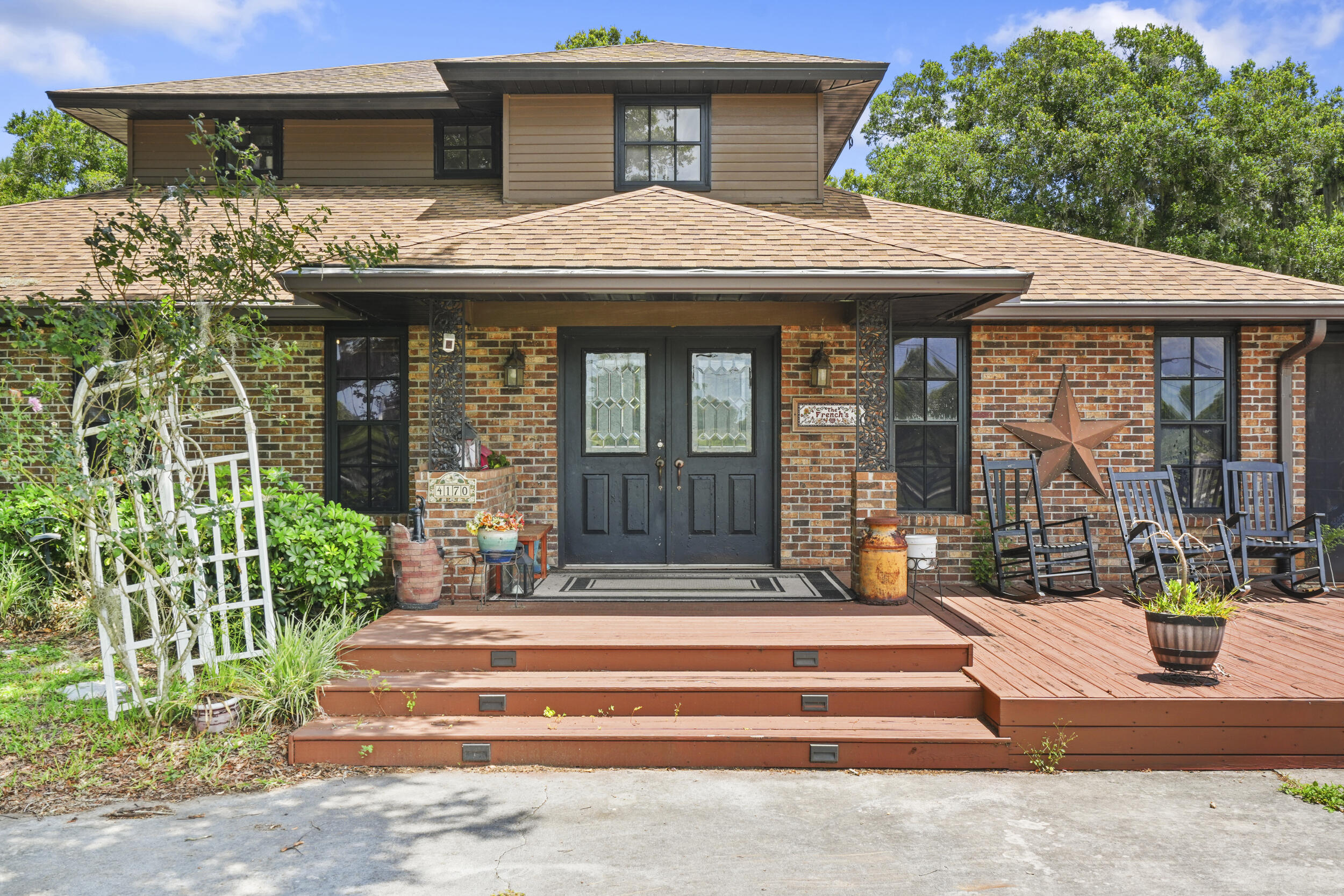 METES AND BOUNDS - Residential