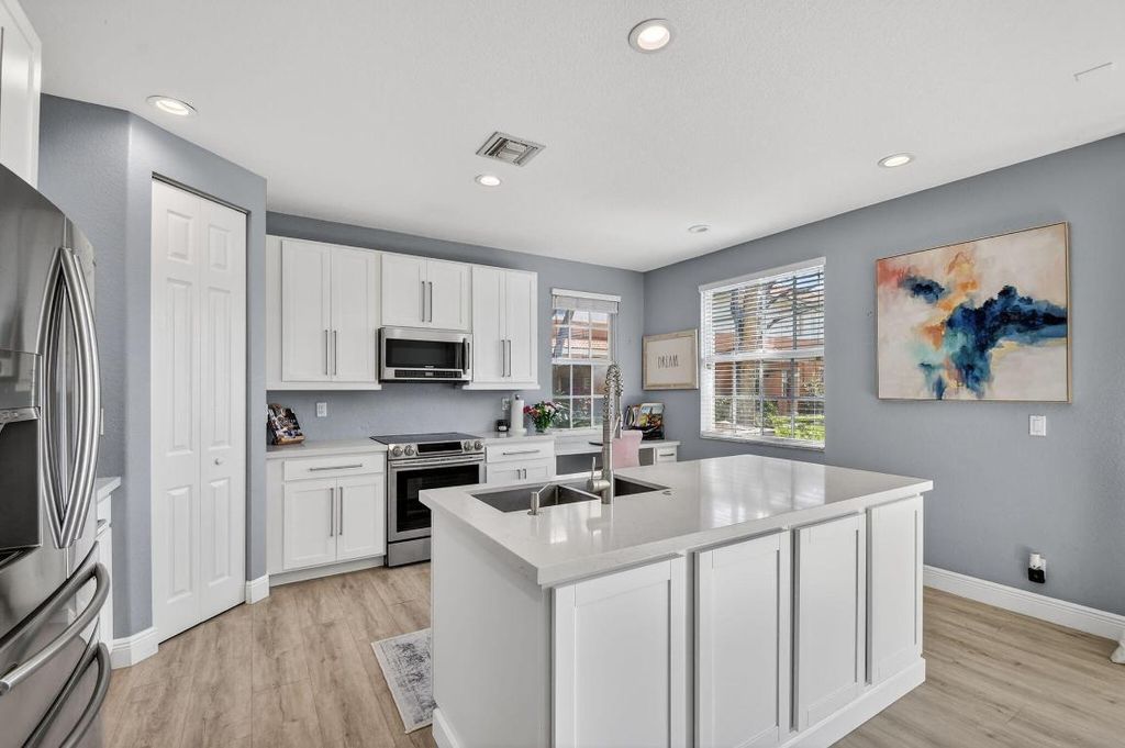 Photo of 7386 Briella Drive, Boynton Beach, FL 33437 (MLS # R11153845)