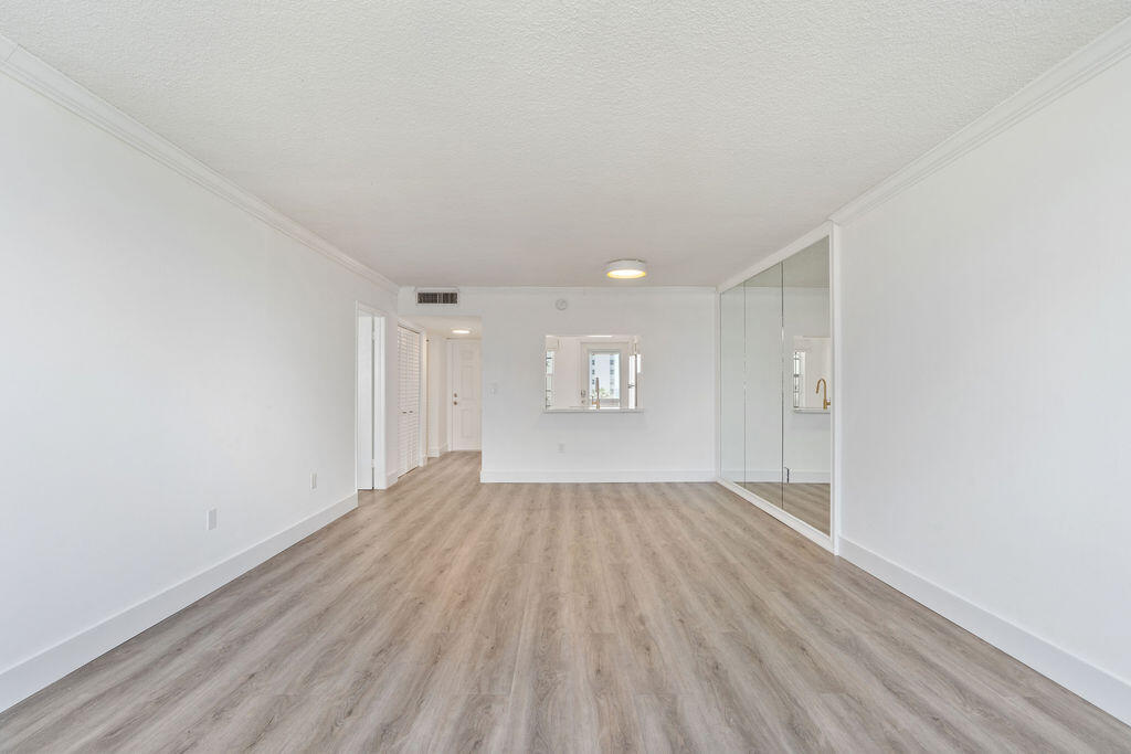 ISLANDS-MARTINIQUE CONDO - Residential Lease