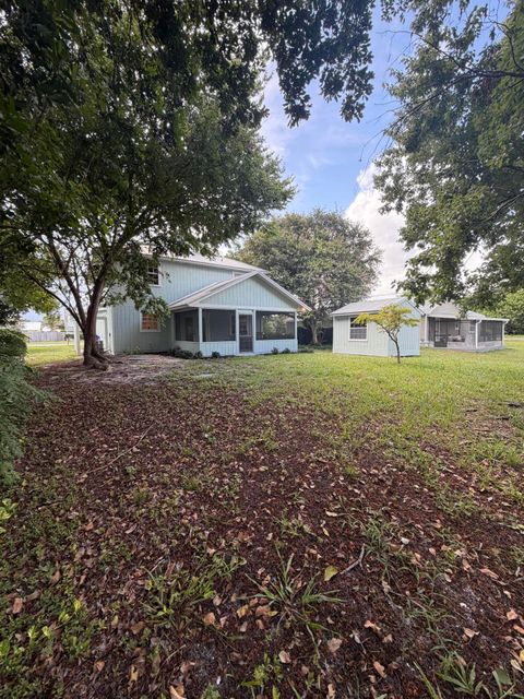 Tiny photo for 180 8th Court, Vero Beach, FL 32962 (MLS # B26052478)