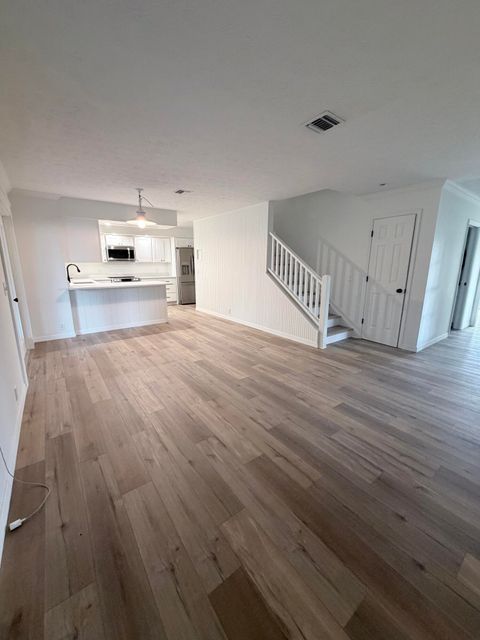 Tiny photo for 180 8th Court, Vero Beach, FL 32962 (MLS # B26052478)