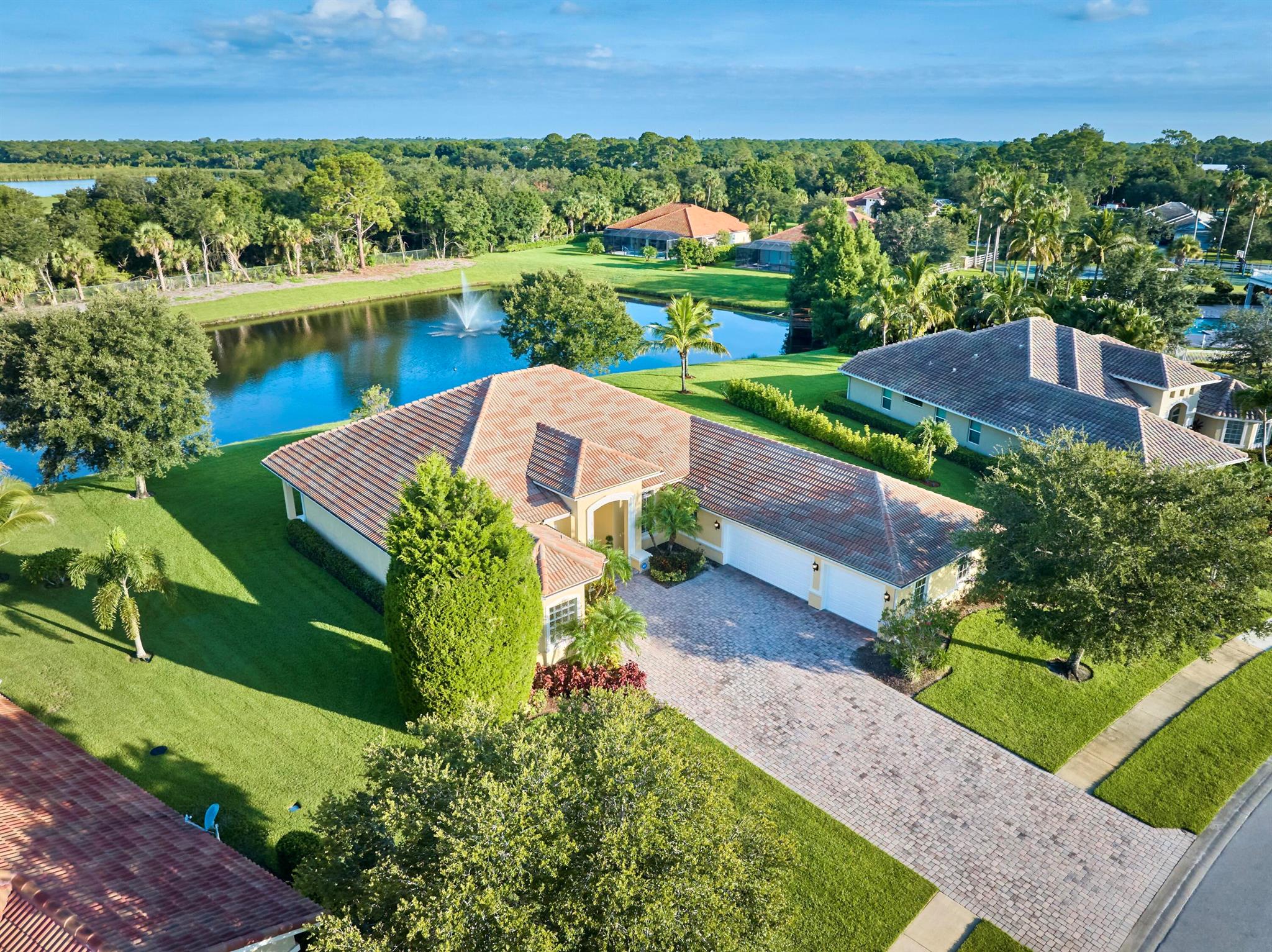 STONEY BROOK FARM - Residential