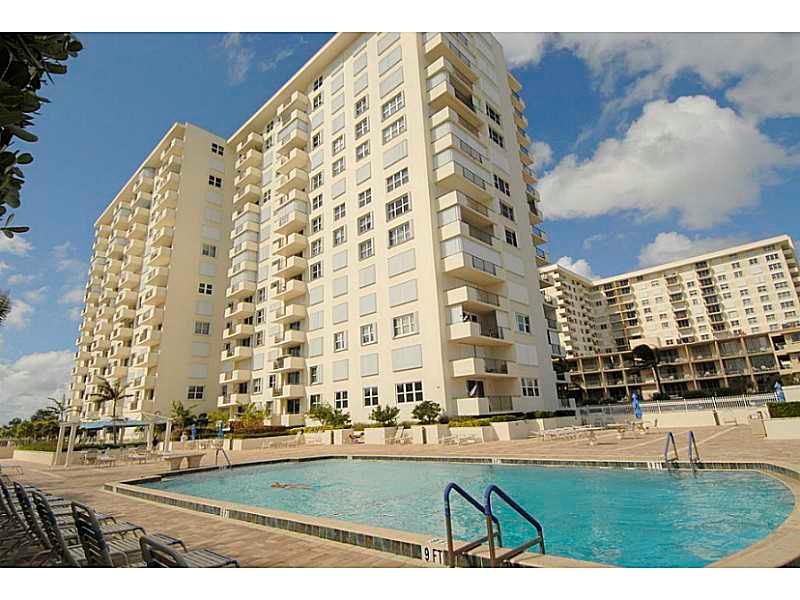 Royal Coast - Residential