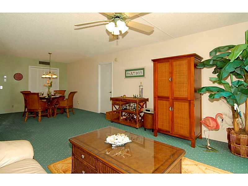 Royal Coast - Residential