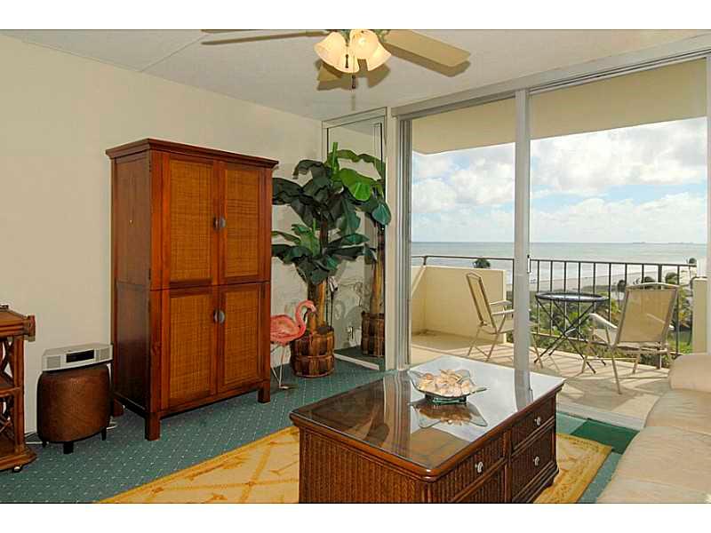 Royal Coast - Residential