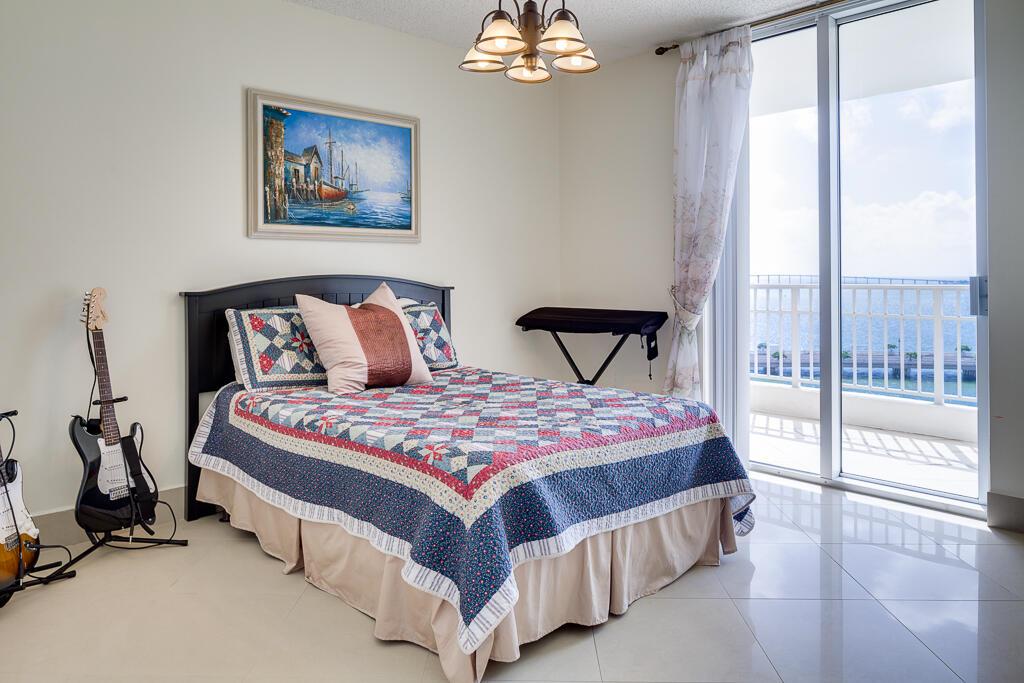 COURVOISIER COURTS CONDO - Residential Lease