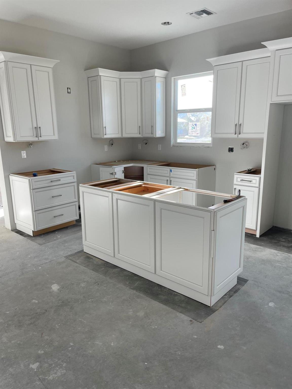 BRIDGEPOINTE SUBDIVISION - Residential