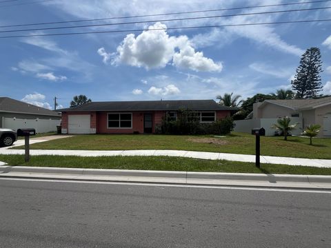 A home in Port St Lucie