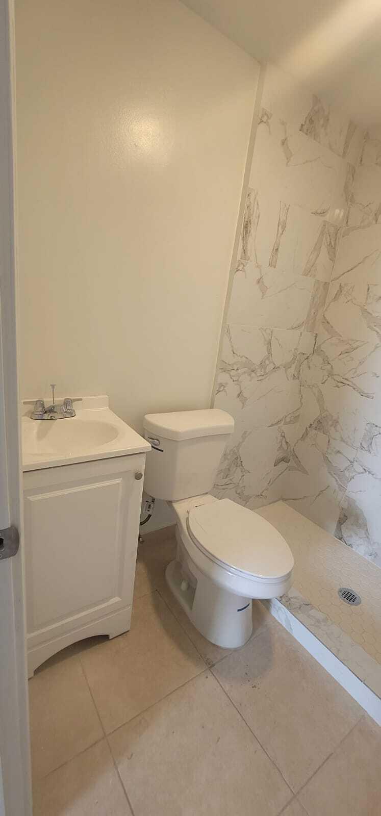 HOLLYWOOD BEACH GARDENS - Residential Income