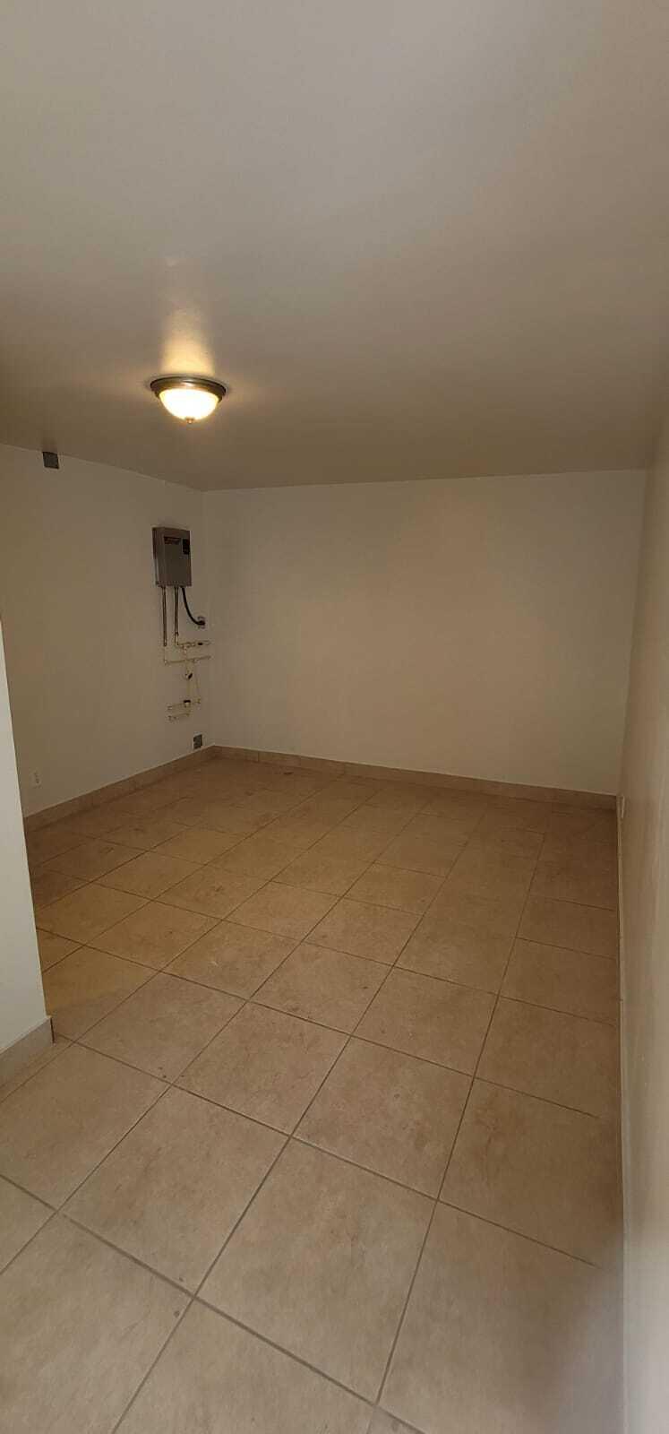 HOLLYWOOD BEACH GARDENS - Residential Income